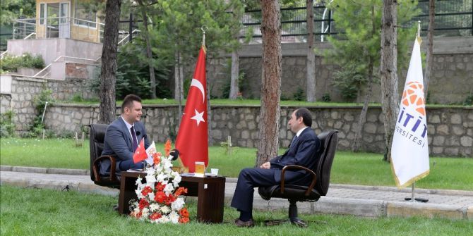 Hitit Üniversitesi Rektörü Prof. Dr. Reha Metin Alkan;