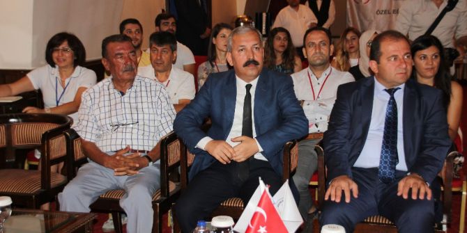 Suriyelilere Rehberlik ve Özel Eğitim Kılavuz Hazırlama Çalıştayı