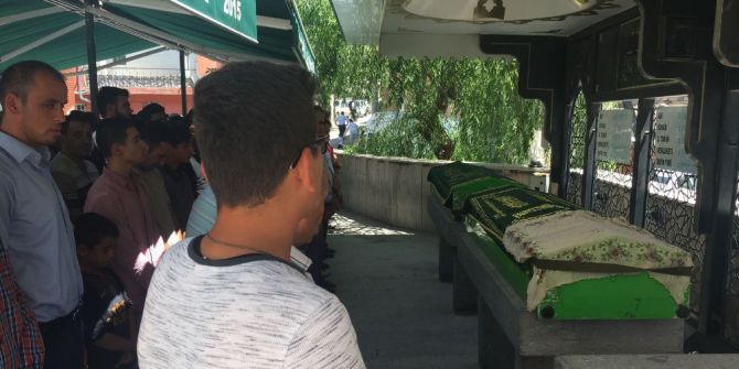 Ecel yolda yakaladı