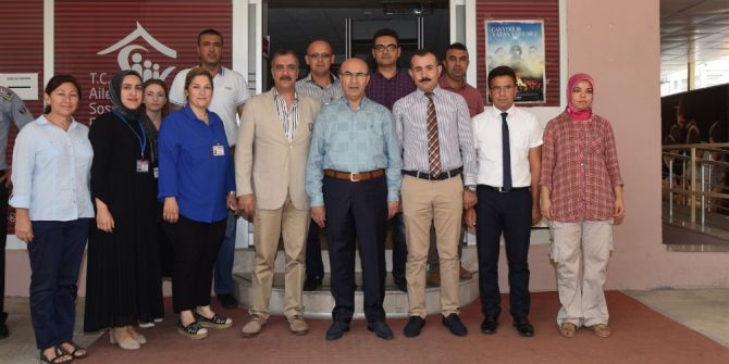 Vali Demirtaş: "Dezavantajlı kesimlere karşı duyarlılık içinde hareket ediyoruz"