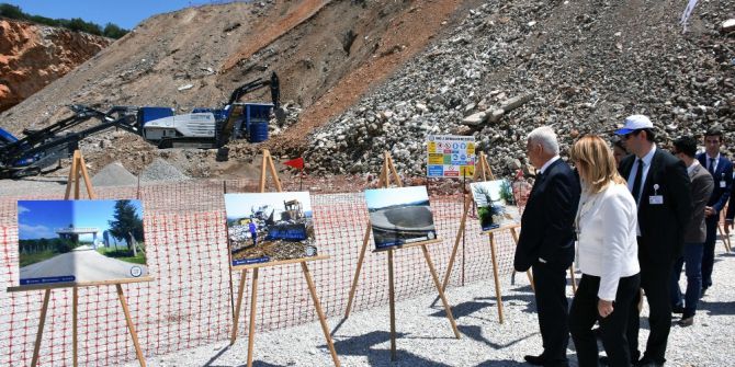 Büyükşehir’in Geri Dönüşüm Projesi Birinci Oldu