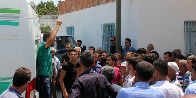 Düğünde açılan ateş sonucu hayatını kaybeden çocuk toprağa verildi