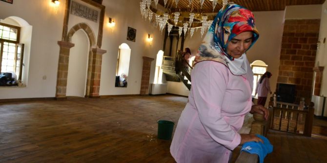 Dulkadiroğlu’ndan camilere özel hizmet