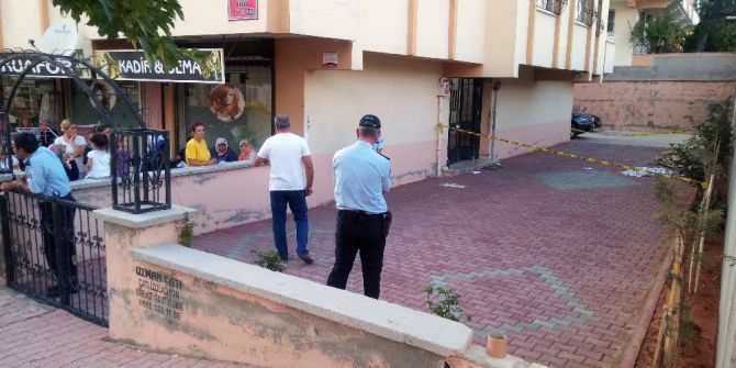 Terastan düşen çocuk hayatını kaybetti