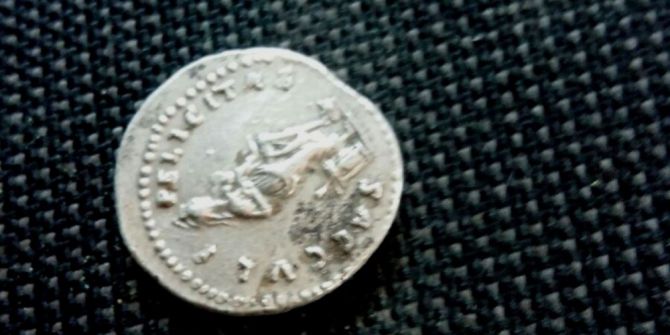 Arama yapılan araçtan Bizans dönemine ait tarihi eser çıktı