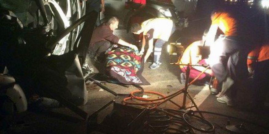 Sivas’ta Feci Kaza: 3 Ölü, 5 Yaralı