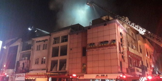 Fatih’te Korkutan Yangın