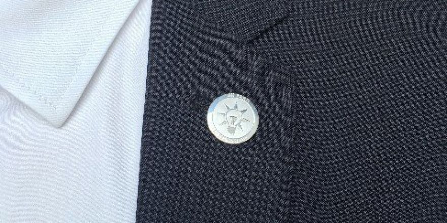 Ak Parti’nin 15. Yılına Özel Rozet