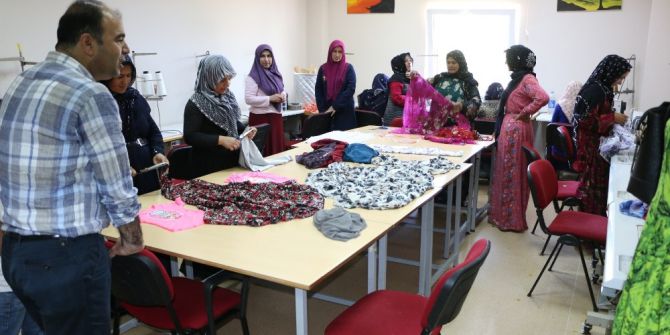 Kadın Destek ve Gençlik merkezleri becerileri geliştiriyor