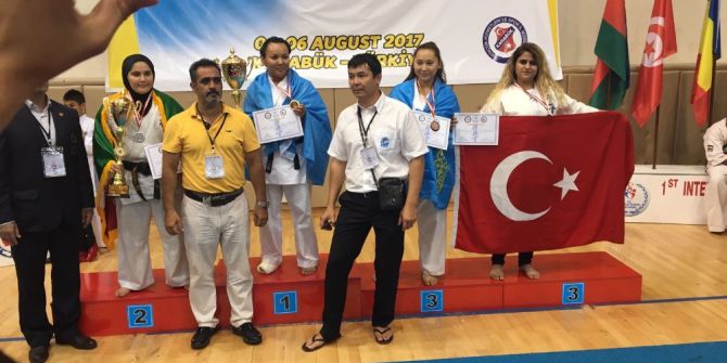 Devrekli genç sporcular madalyaya doymuyor