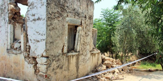 Bodrum’daki deprem anları güvenlik kamerasında