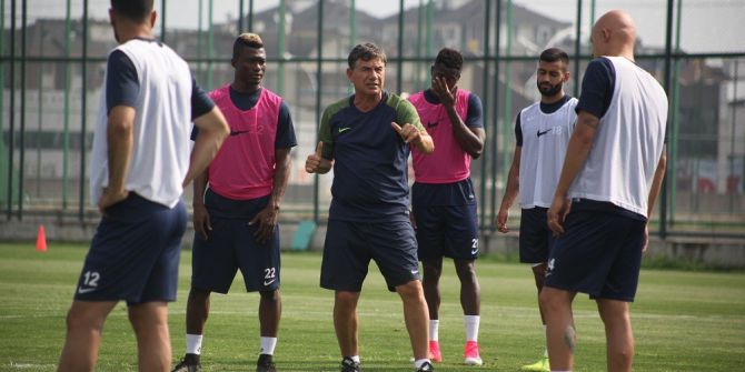 Adana Demirspor, Balıkesirspor maçına tam kadro hazırlanıyor