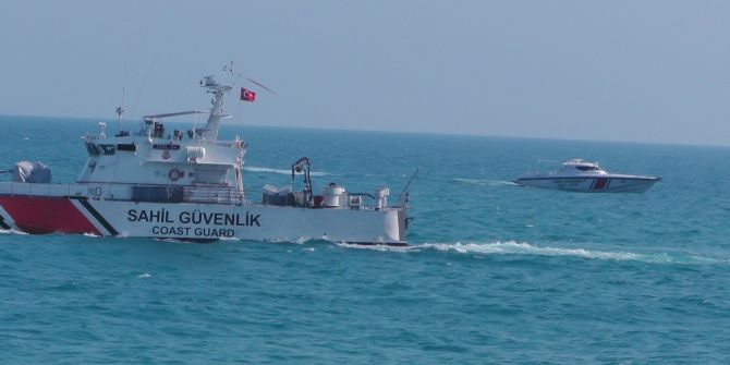 Bartın’da denizde kaybolan genci arama çalışmaları sürüyor