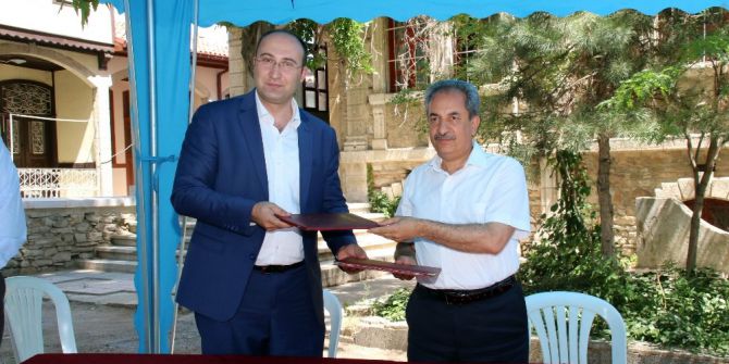 “Nasreddin Hoca Dünya Mizah Köyü Projesi” işbirliği protokolü imzalandı