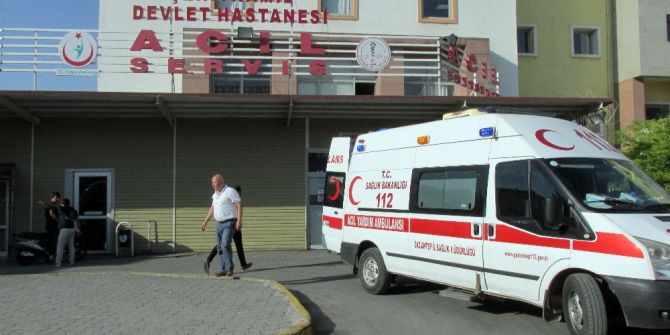 Oğlunu korumaya çalışan baba canından oldu