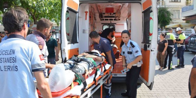 Ortaca’da otomobille, motosiklet çarpıştı; 2 yaralı