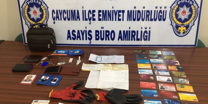 İş yerini soyan hırsızlar yakalandı