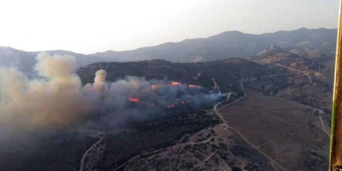 Karşıyaka’da orman yangını