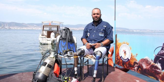 Depremde bacaklarını kaybetti, deprem şehitleri için rekora hazırlanıyor