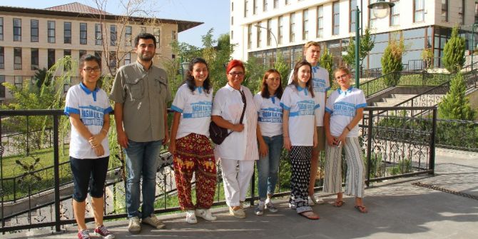 HKÜ lise öğrencileri için sıra dışı yaz programına ev sahipliği yapıyor
