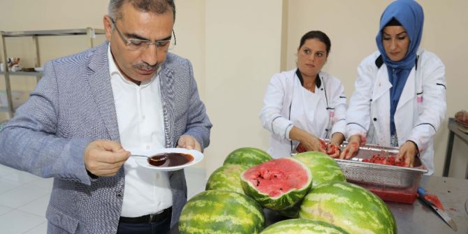 Karpuz pekmezi ekonomiye 250 milyon lira katkı sağlayacak