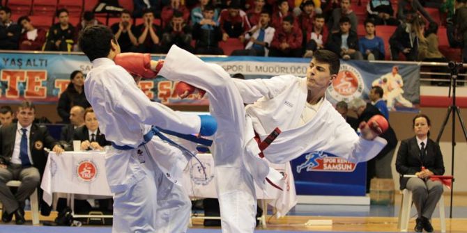 Karateye Erzurum damgası