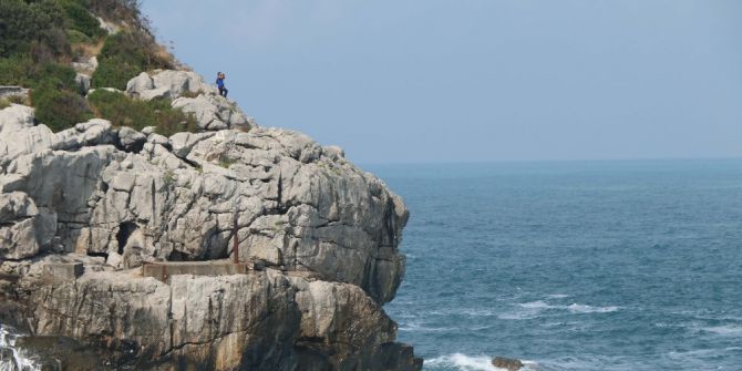 Denizde kaybolan liseli genci arama çalışmaları sürüyor