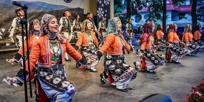 Nilüfer Halk Dansları Topluluğu’na Polonya’dan ödül