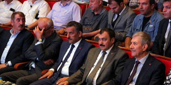 Bakan Eroğlu: “Dere kenarındaki yapıları yıkıp geçireceğiz”