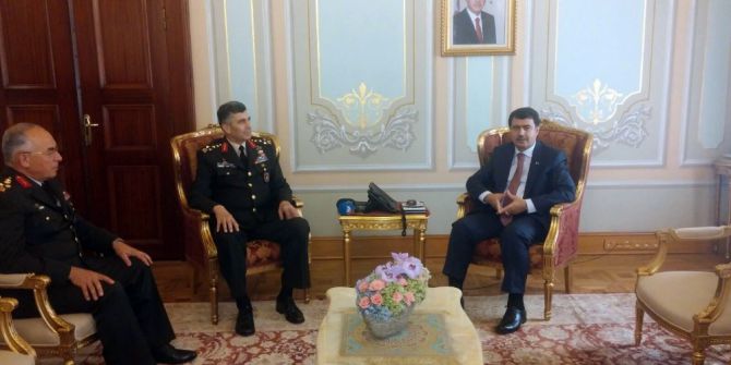 Kara Kuvvetleri Komutanı Orgeneral Çolak’tan Vali Şahin’e veda ziyareti