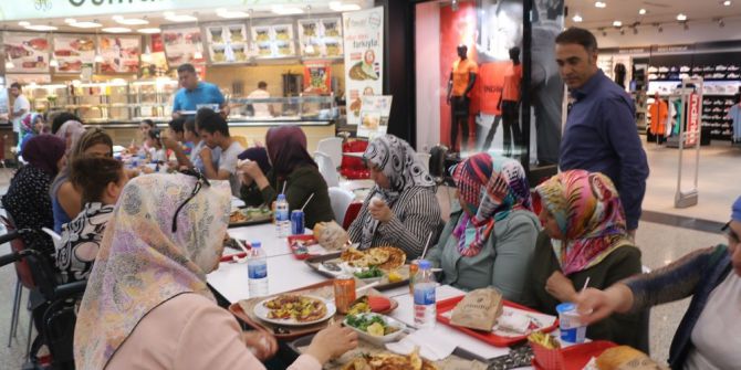 Kayapınar’da özel öğrenciler için sinema etkinliği