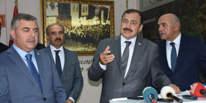 Bakan Eroğlu: “Kestane balı üretiminde Sinop’u şaha kaldıracağız”