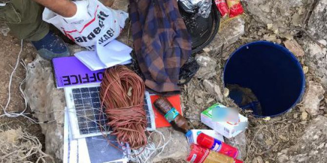 Mardin’de mühimmat dolu 12 PKK sığınağı ele geçirildi
