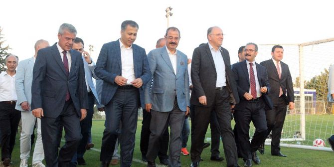 Gazişehir Gaziantep’e moral ziyareti