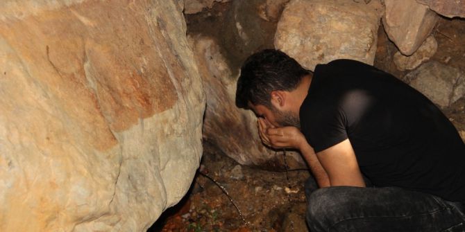 Kaynak suyunda şifa arıyorlar