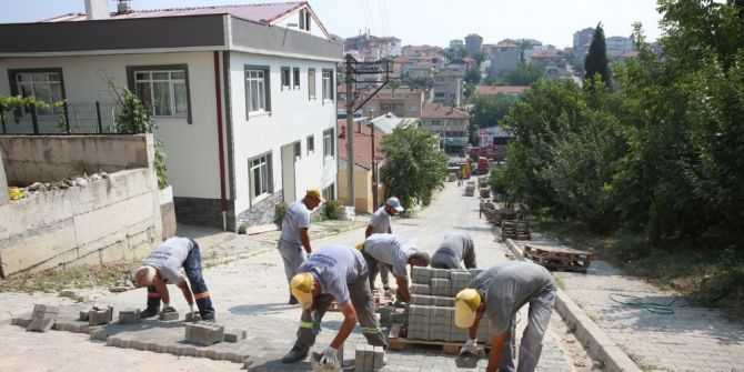 Bağlık Caddesi kilitli parke ile yenileniyor