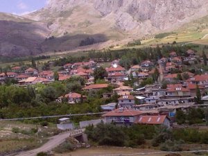 Isparta Yalvaç Yarıkkaya Köyü