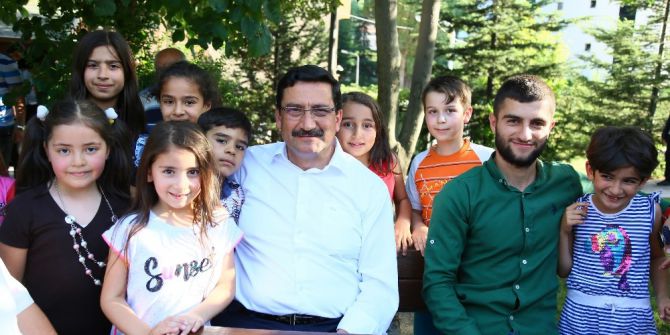 Başkan Ak "Halk Buluşmaları" için Çaldıran Mahallesi’nde