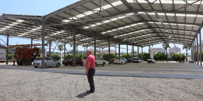 Kocahasanlı’da kapalı pazar yeri hizmete girdi