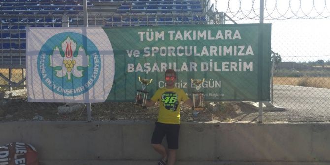 Manisalı motorcular rekorlara imza attı