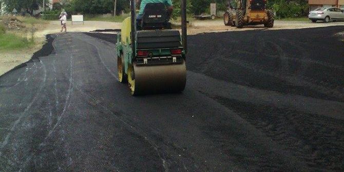 Asfalt çalışmaları sürüyor