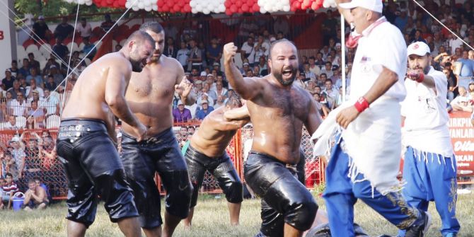 Orhan Okulu 4’ncü ebedi altın kemere koşuyor