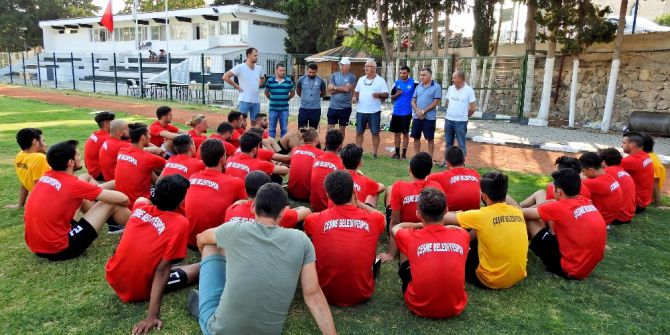 Çeşme Belediyespor yeni sezonun ilk antrenmanını yaptı