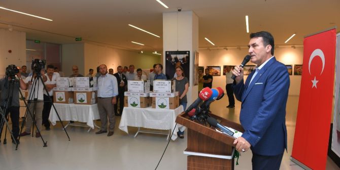 Osmangazi’den muhtarlara bilgisayar ve yazıcı