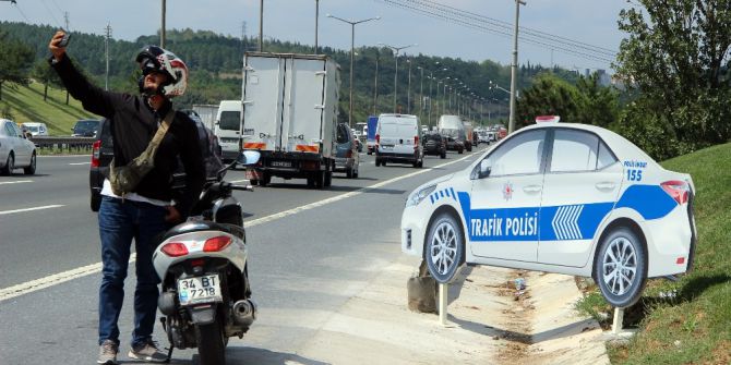 TEM Otoyolu’nda sürücüleri şaşkına döndüren manzara