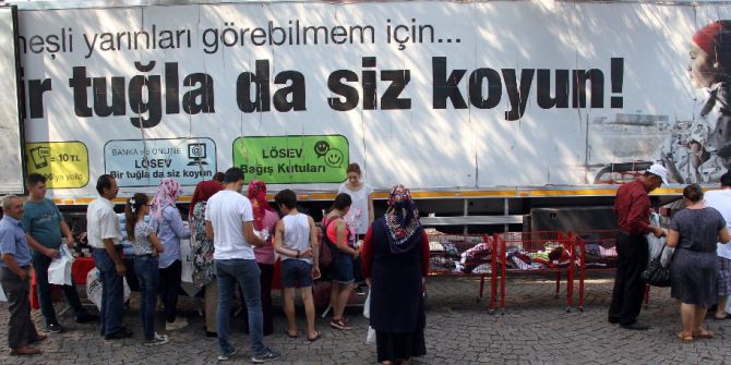 LÖSEV İyilikler Tırı Fethiye’de