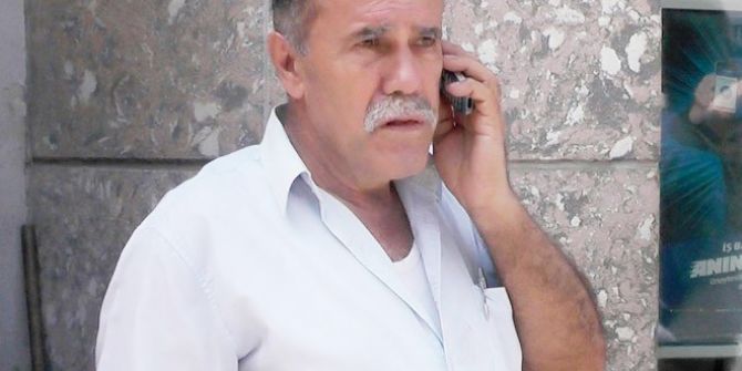 Telefon dolandırıcılarının aradığı şahıs gerçek polislere inanmadı