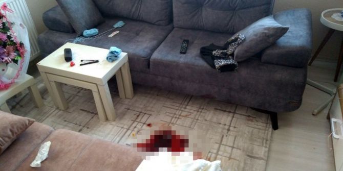 Öfkeli koca karısını 6 yerinden vurarak öldürdü