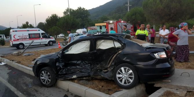 Samsun’da iki otomoil çarpıştı: 5 yaralı