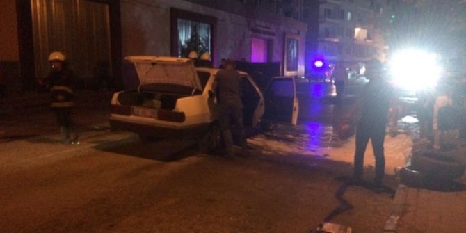 Bursa’da seyir halindeki araç yandı